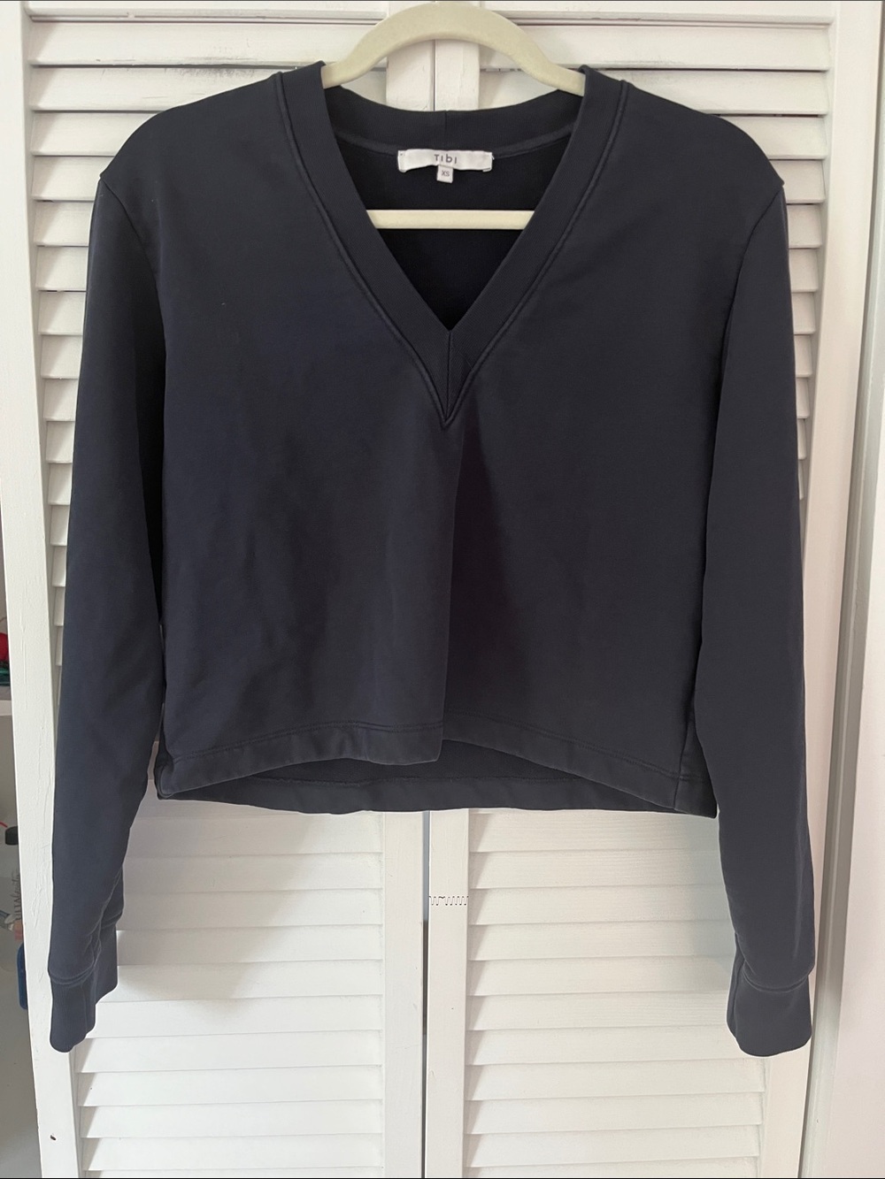 Tibi V Neck Sweatshirt Cropped Sz XS Navy Blue